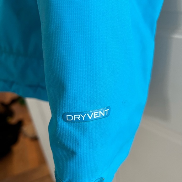 The North Face Kids Blue Jacket - Picture 2 of 14